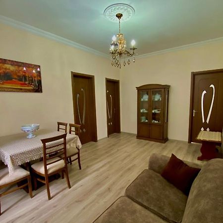 Family Home Батуми Экстерьер фото